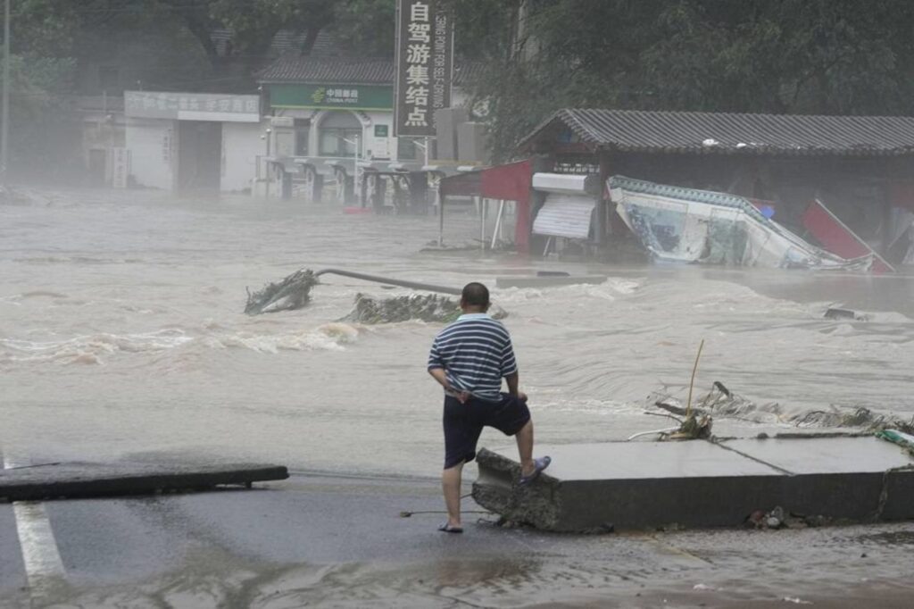 11 Dead, 27 Missing as Heavy Rainfall Triggers Massive Flooding in Beijing