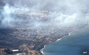 "Hawaii Devastated by Wildfires: 36 Dead as Tourist Paradise Lahaina Reduced to Ashes"