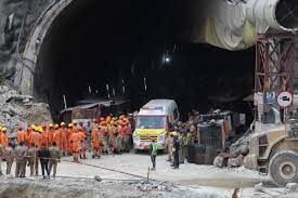 "Uttarakhand Tunnel Rescue: All Trapped Workers Set to Be Freed in Next 2 Hours, Green Corridor Established for Swift Hospital Transport"
