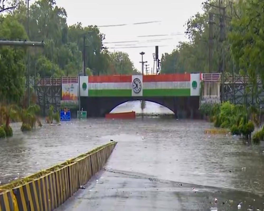 Delhi Govt Suspends Junior Engineer Over Waterlogging at Minto Bridge Amid Heavy Rains